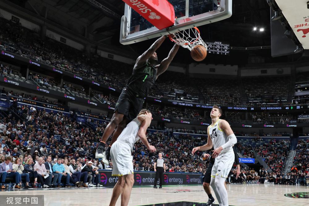 以其辉煌的 以其辉煌的