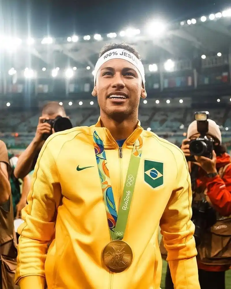 的成功举办 的成功举办